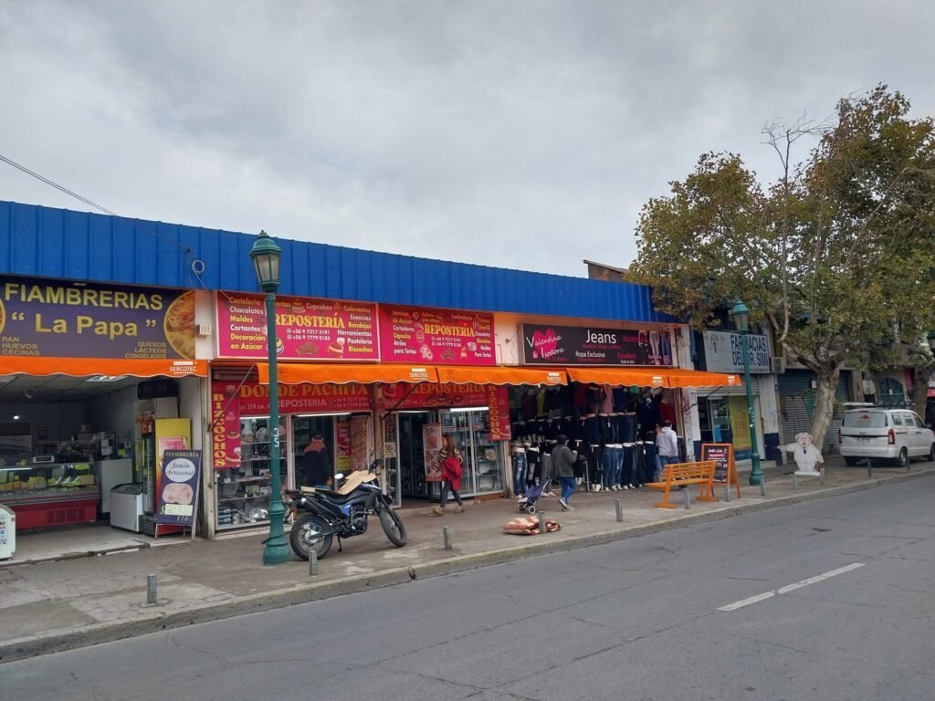 Toldos en locales comerciales